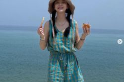 智珉退出AOA近况首曝光 关在家里谁都不见