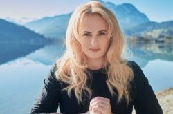 胖艾美自爆游非洲被武装份子绑架内幕