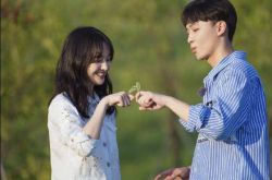 郑爽隐婚代孕又弃养 怒吼他X的烦死