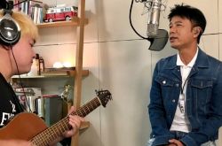 李克勤出道36年私下近况曝光 53岁仍上场踢球