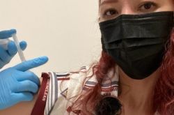 蔡少芬录节目被狗咬伤 急中断拍摄送医画面曝光