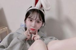 网红李素英Sovely初恋女神 突破尺度秀半球