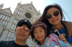 莫可欣因怀孕才结婚？方中信为女儿牺牲演艺事业