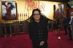 57岁李连杰憔悴近况曝光