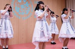 日甜美女团Baby Dolls开唱 竟遭狂徒放火模仿知名纵火案