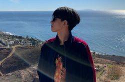 抖音平川怎么走红的 私密照爆肉色口红