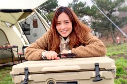 日本网红Marty太胖离婚 一年减肥45g变女神