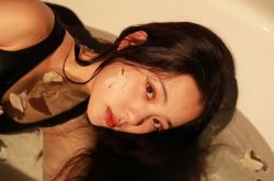 欧阳娜娜广告假喝怎么回事 