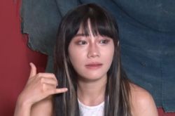 网红歌手周西西遭健身教练旧爱勒脖家暴