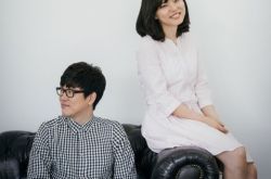 钟鲍比手机电脑一堆非法照遭起诉内幕