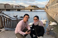 汪小菲深夜发文告白老婆 大S微博却斩断连结