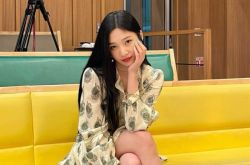 Red Velvet Joy被抓包对嘴型超尴尬表情