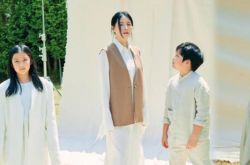 李英爱龙凤胎曝光 拍广告有模有样