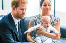 哈利梅根拒绝亚契接受王子以外头衔