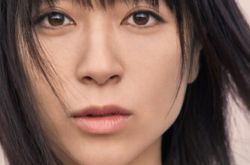 日本乐坛天后宇多田光出柜 宣布自己是非二元性别者