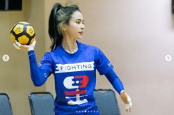 雷艾美凸肚照疯传 雷艾美个人资料简介