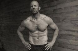 杰森·斯坦森跳水视频真的吗？爆曾是跳水选手23岁比赛影片曝光