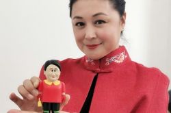 于月仙内蒙古撞骆驼车祸身亡 同车3人都获救疑车速过快