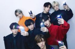 ENHYPEN出道不到一年 回归前夕5团员爆确诊