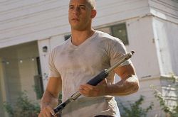 范迪塞尔爆肥怎么了 大肚腩照片曝光