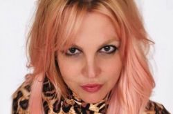 布兰妮要自由了 父亲终于肯放手终止13年监管