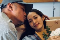 余文乐庆女儿1岁生日 早产千金出生日期曝光