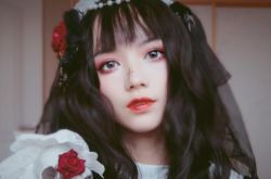 党妹LexBurner同框现身 刚退圈又复出骂爆了