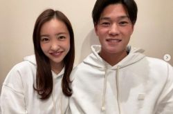 AKB48神7板野友美生女儿 老公是谁