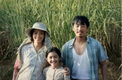 舒淇素颜挺孕肚被封最美村姑 女神新片扮农妇寻找女性自觉