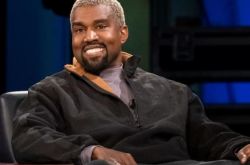 坎爷Kanye West申请改名Ye怎么回事