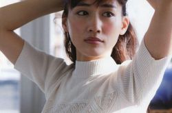 户田惠梨香没怀孕 全面停工原因曝光