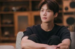 金宣虎跌落神坛 公司曝合约还有1年一起走