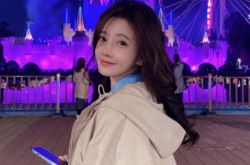 冯提莫唱两首歌入袋30万 惊人价码曝光