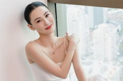 张柏芝首度直播带货 超萌穿搭秒涌百万人网站瘫痪