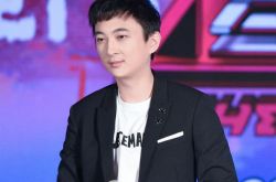 王思聪公司被欠债六千万 低价拍卖换钱破产