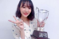 冈田纱佳太凶E级身材曝光 合法萝莉被称天才麻将少女