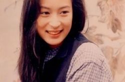 黎美娴现在长什么样近况曝光 曾恋梁朝伟惨背小三骂名