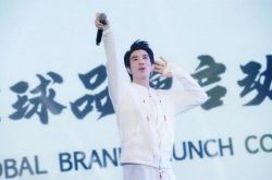 王力宏约炮惨失第2家代言 潮牌衣遭下架