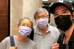 王力宏爸爸爆李靓蕾反悔逼婚过程 不结就爆料