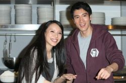 李靓蕾见寒酸离婚协议泪崩