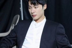 金东希小5霸凌又反转 承认施暴只是用脚推