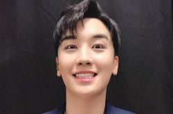 胜利二审刑期减到剩一半 改口认9项罪名