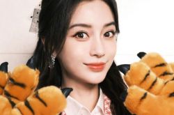 Angelababy被爆滥用替身 哭戏用眼药水狂NG