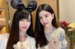 BY2迎30岁生日近况曝光 求子庙拜佛