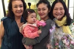 张兰晒小玥儿奶音讯息 曝和孙子女见面时间