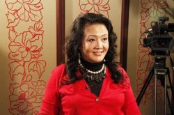 张兰直播格局靠委屈撑大的 疑再怼大S粉丝怒了