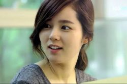 韩佳人曝流产心境 结婚10年才怀孕