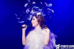 田馥甄北京演唱会现场“撩妹” 新歌首唱受热捧