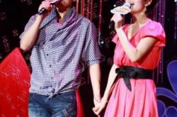 菠萝菠萝蜜谢娜张杰合唱嗨翻全场 助阵老公演唱会制造大惊喜 