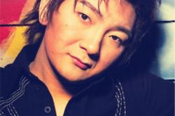 老鼠爱大米原唱是谁？ 反映青春期的愤懑和生存状态 